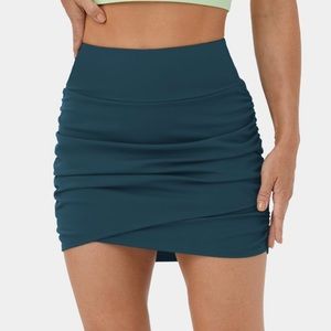 High Waisted Bodycon Side Pocket Mini Ruched Casual Skirt (Never been Worn)
